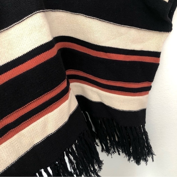 Sanctuary Striped Sweater Poncho With Fringe L/XL - Picture 10 of 16